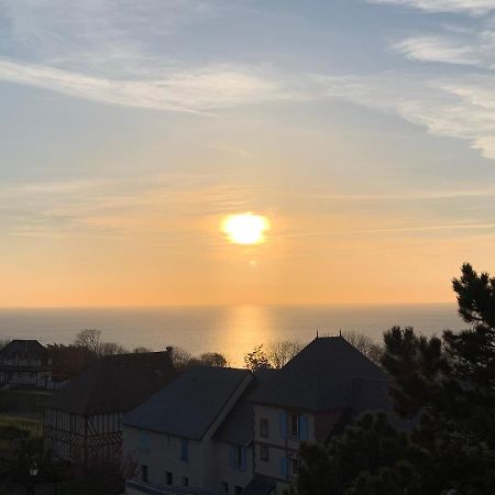 Trouville-Apt Renove-Balcon Magnifique Vue Mer Luaran gambar